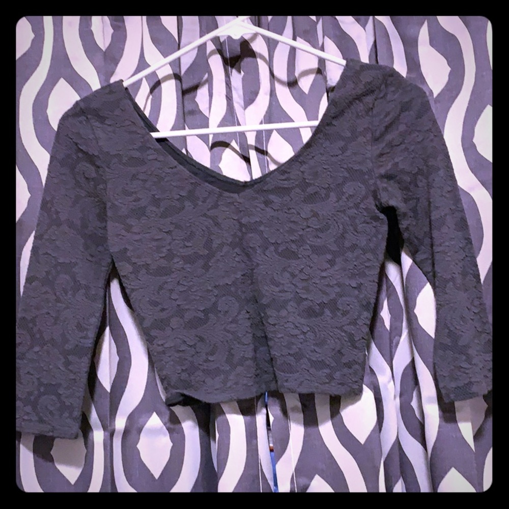 Abercrombie & Fitch cropped top - never worn